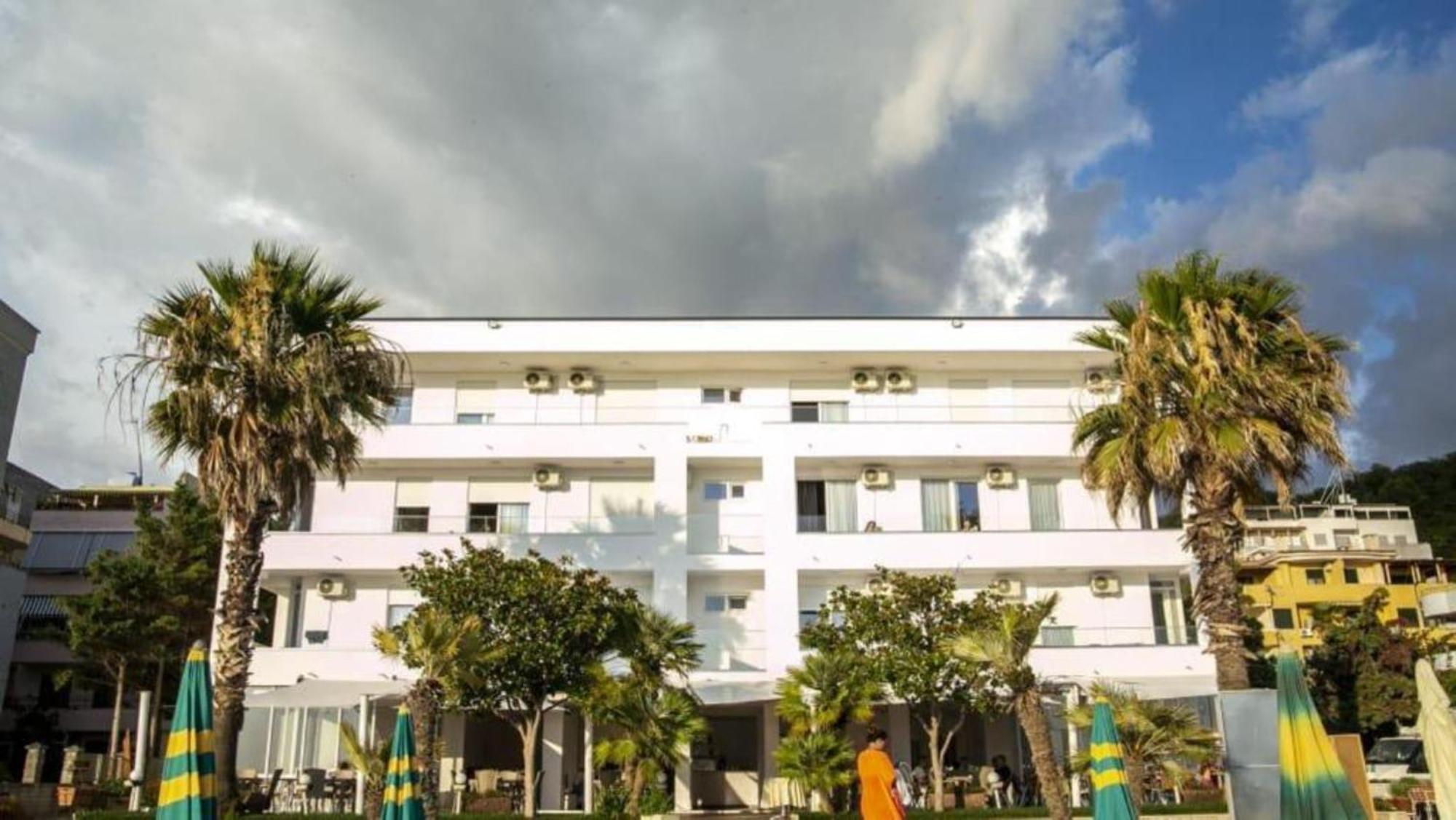 Hotel Besani دراس المظهر الخارجي الصورة