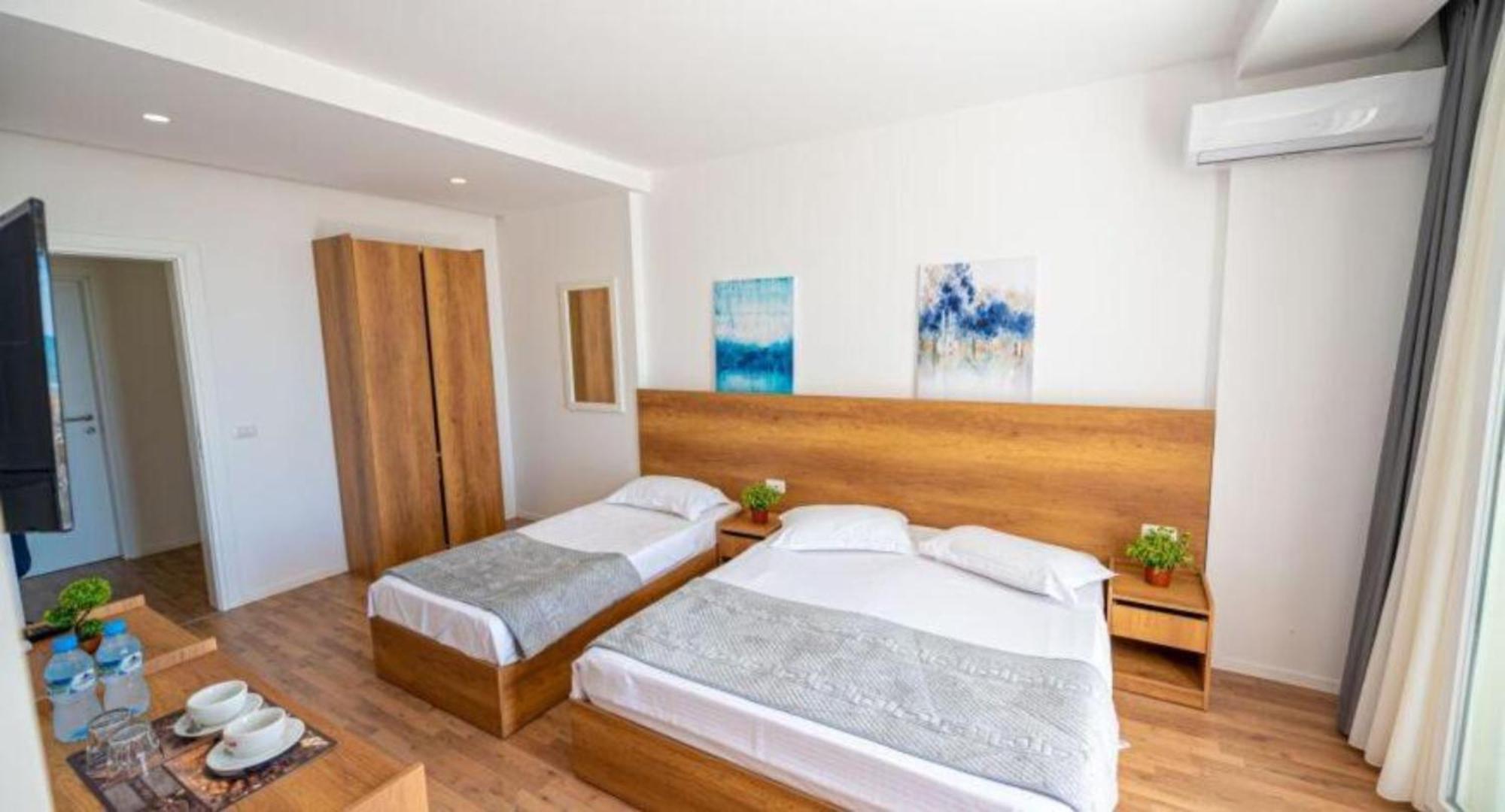 Hotel Besani دراس المظهر الخارجي الصورة
